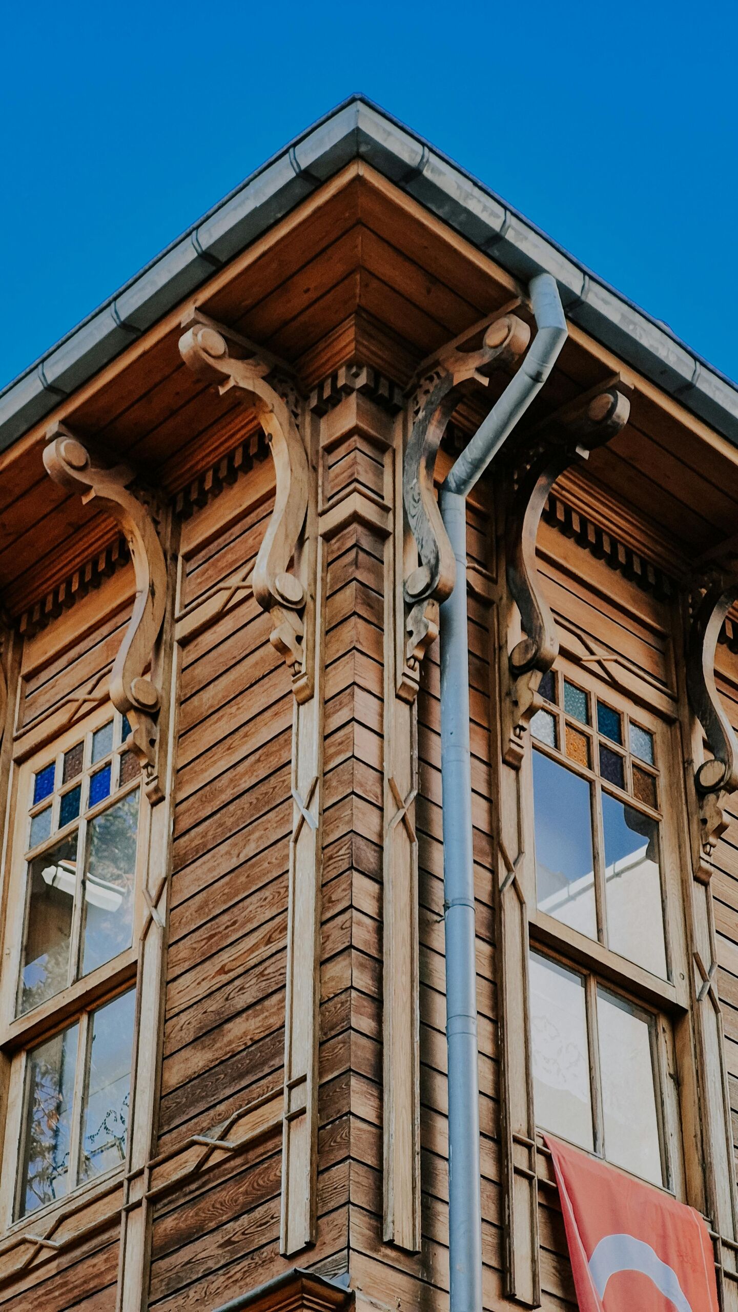 gutter Cleaning Services by Prime and Shine
